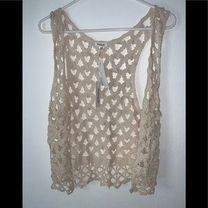 NWT Teenbell crochet sleeveless woman’s top